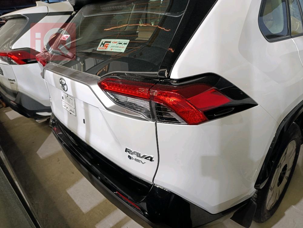 تويوتا راف 4